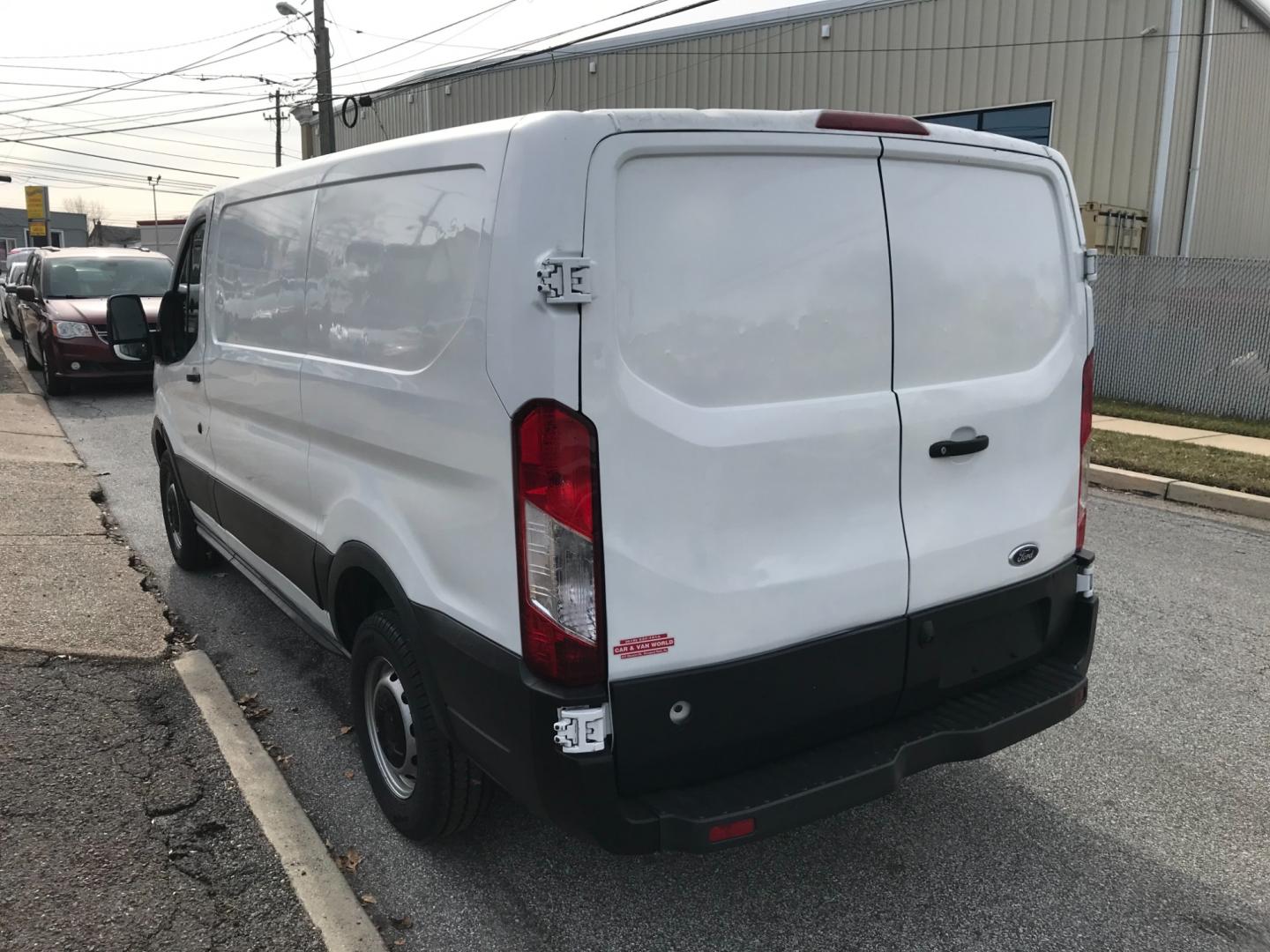 2018 White /White Ford Transit 250 (1FTYR1ZM9JK) with an 3.7 V6 engine, Automatic transmission, located at 577 Chester Pike, Prospect Park, PA, 19076, (610) 237-1015, 39.886154, -75.302338 - Photo#5